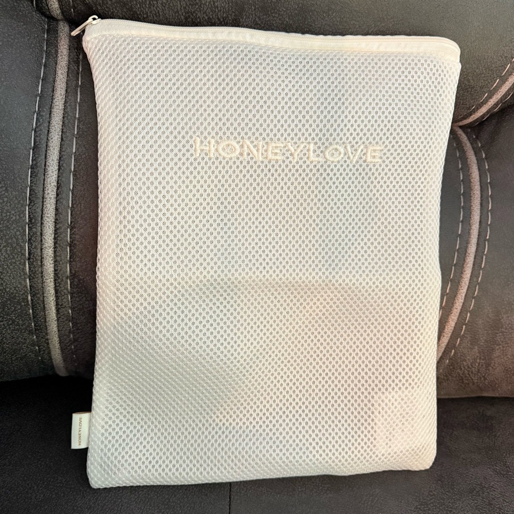 New HoneyLove intimates wash bag lingerie bag delicates bag delicates wash bag